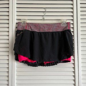 Lululemon Run A Marathon Skirt black, dark grey & pink size 4 rare